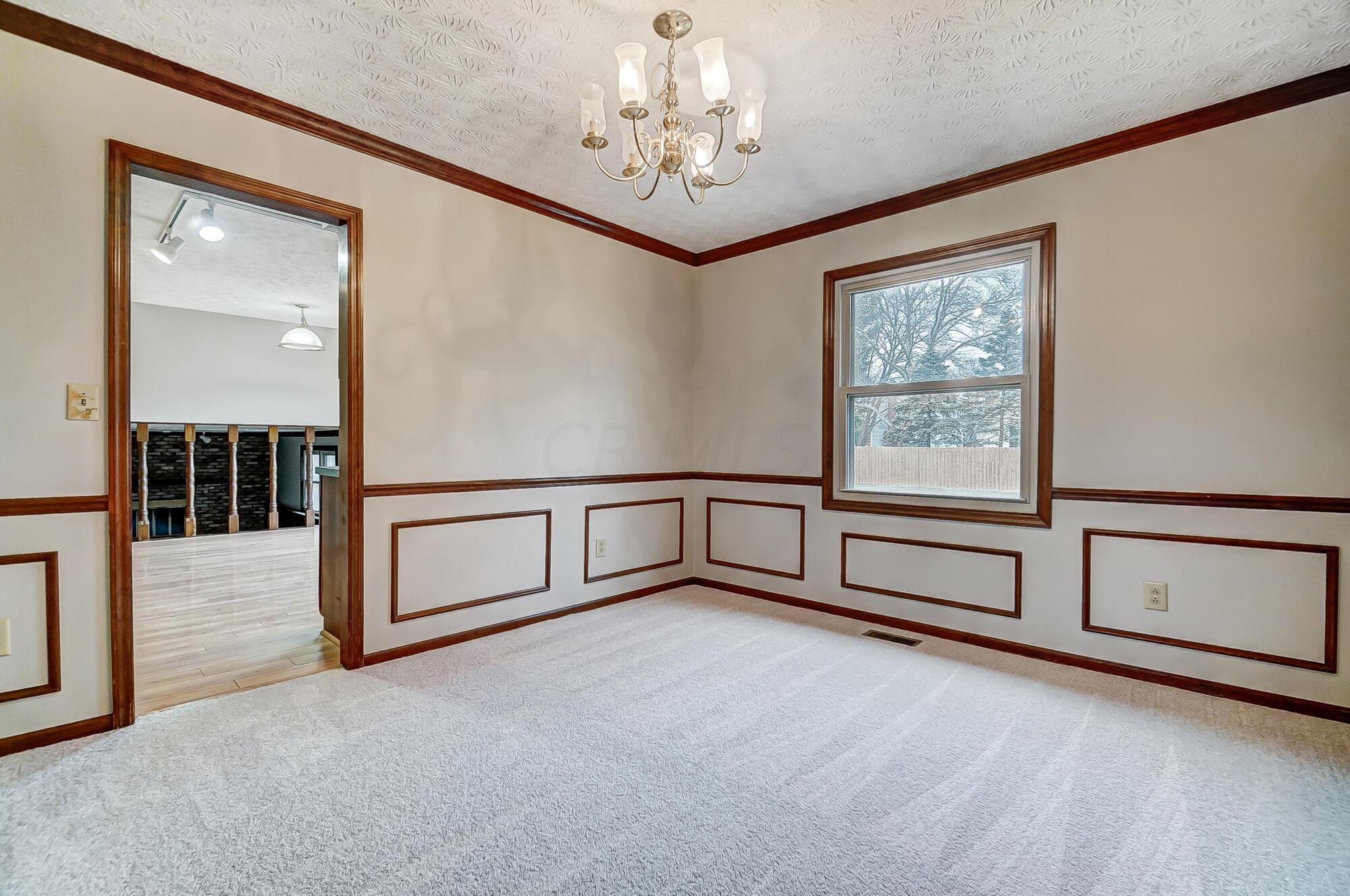91 Lawrence Road Westerville, OH 43081 - Photo 11 of 50 014