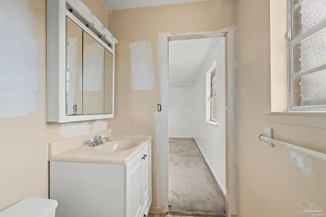 $199,900 | 7115 Peninsula Drive, Pensacola, FL 32526