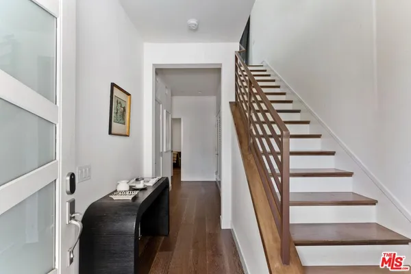 $6,700 | 1902 Liberty Court, Los Angeles, CA 90026