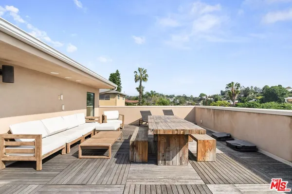 $6,700 | 1902 Liberty Court, Los Angeles, CA 90026