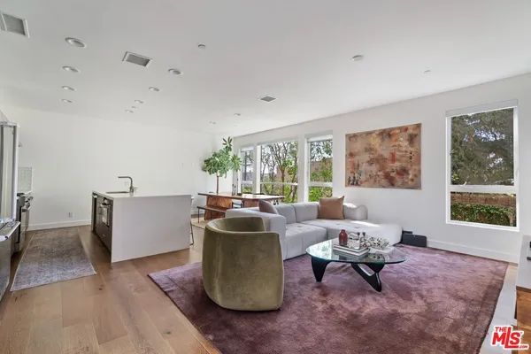 $6,700 | 1902 Liberty Court, Los Angeles, CA 90026