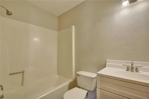 $350,000 | 110 Skyview Terrace, Leander, TX 78641