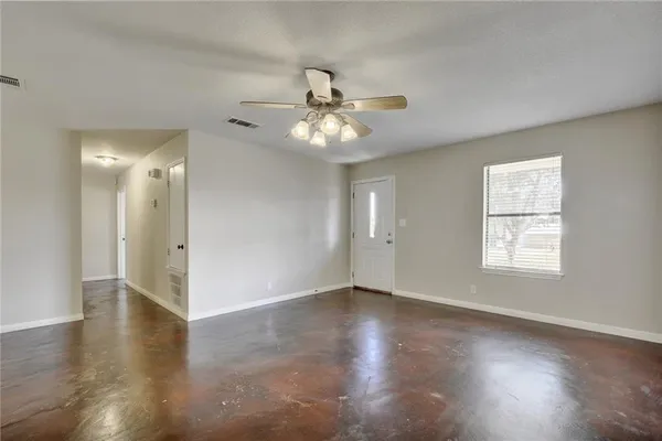 $350,000 | 110 Skyview Terrace, Leander, TX 78641