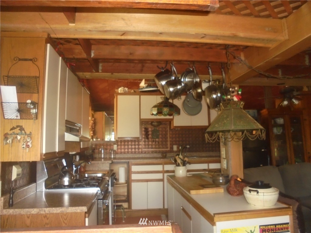 657 Payne Road Quilcene, WA 98376 - Photo 17 of 38 Gallery Image 17