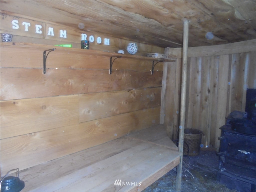 657 Payne Road Quilcene, WA 98376 - Photo 27 of 38 Gallery Image 27