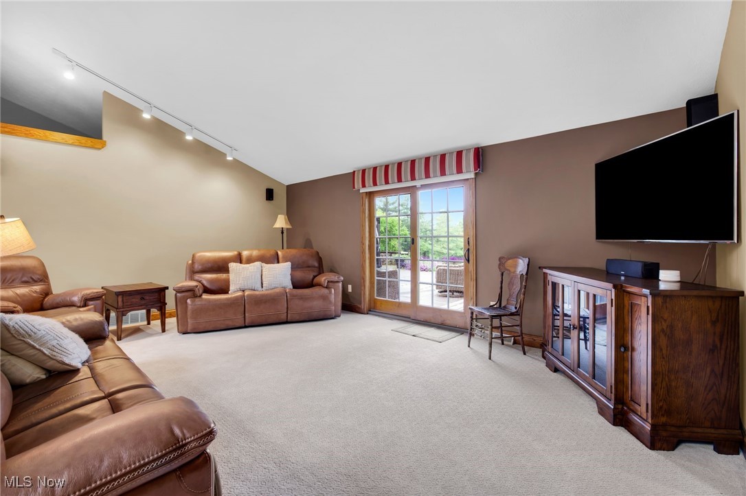 5346 Chippewa Road Medina, OH 44256 - Photo 7 of 50 Gallery Image 7