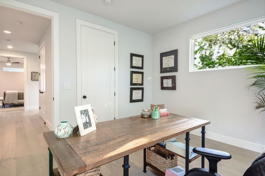916 East 50th Street, Unit 1 Austin, TX 78751 - Photo 34 of 36 1 of 2 secondary bedrooms on the 2nd floor. Currently being used as an office, but would also make for a spacious bedroom. CLICK VIRTUAL TOUR FOR FLOOR PLAN AND 3D WALK THROUGH!