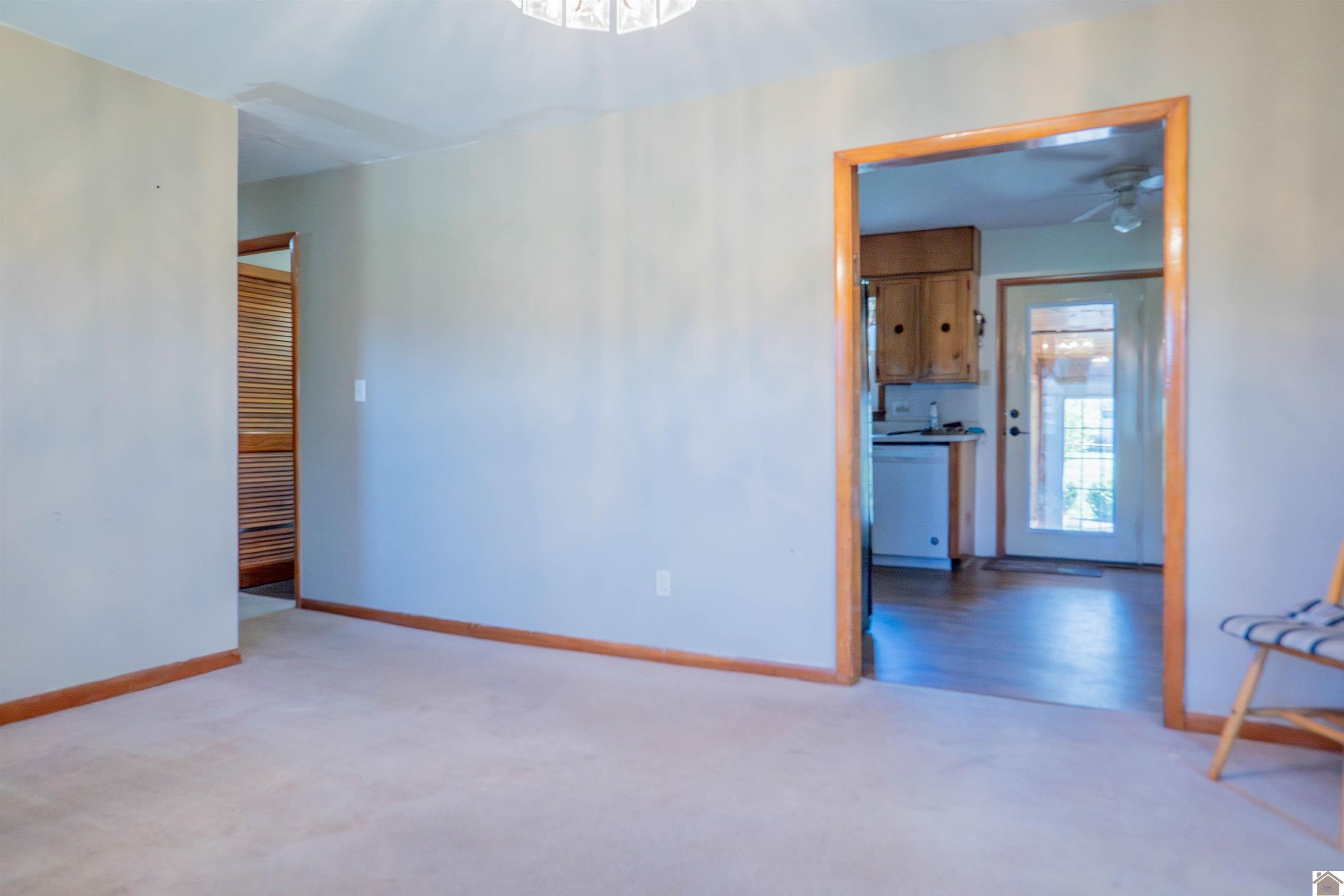 114 Willow Road Fredonia, KY 42411 - Photo 4 of 31 Photo 4