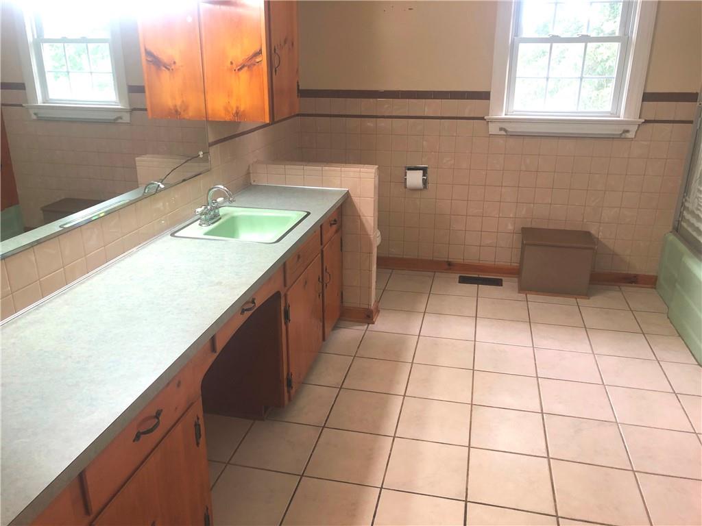 93 Pinewood Road Granite Falls, NC 28630 - Photo 17 of 27 Gallery Image 17