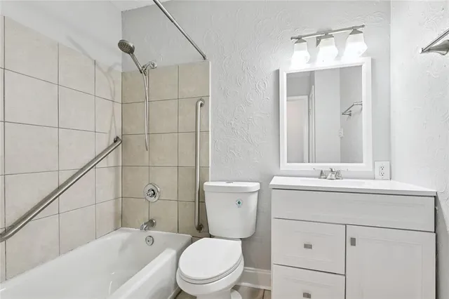 $200,000 | 4104 East Louisiana State Drive, Kenner, LA 70065