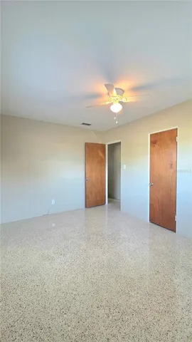 a view of empty room with window