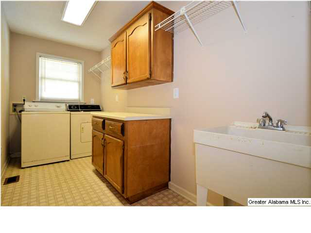 7462 Morris Lane McCalla, AL 35111 - Photo 11 of 32