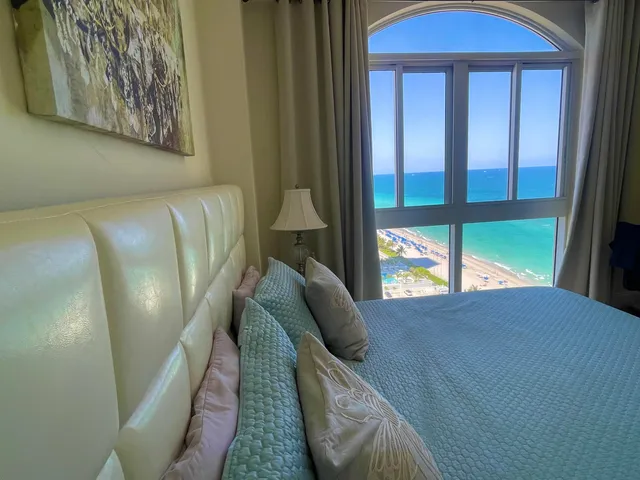 $5,000 | 2080 South Ocean Drive, Unit PH8, Hallandale Beach, FL 33009