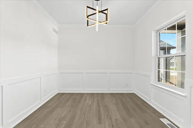 $499,900 | 37633 Scone Court, Livonia, MI 48154