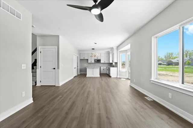 $499,900 | 37633 Scone Court, Livonia, MI 48154