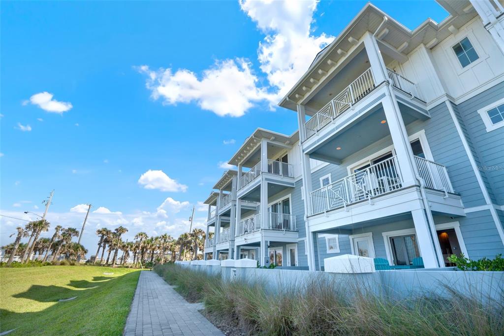 7 Marden Drive Ormond Beach, FL 32176 - Photo 4 of 68 a view of a building with a yard