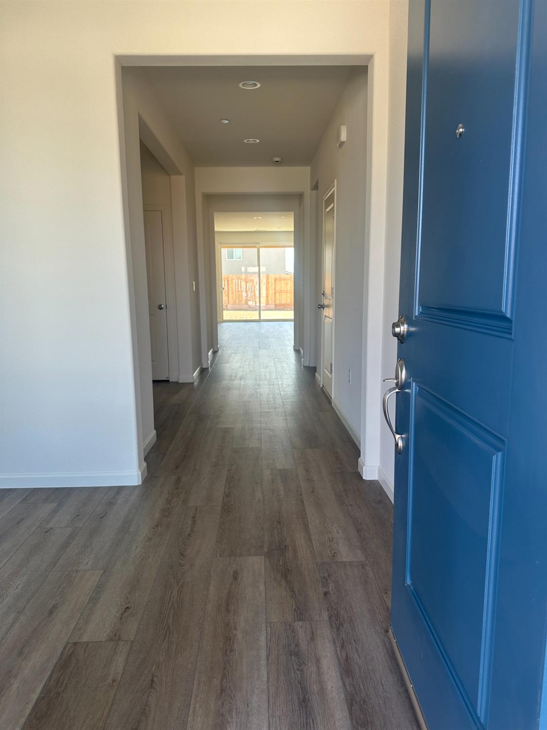 1237 Cathedral Court South Madera, CA 93636 - Photo 2 of 8 wooden floor in a gallery