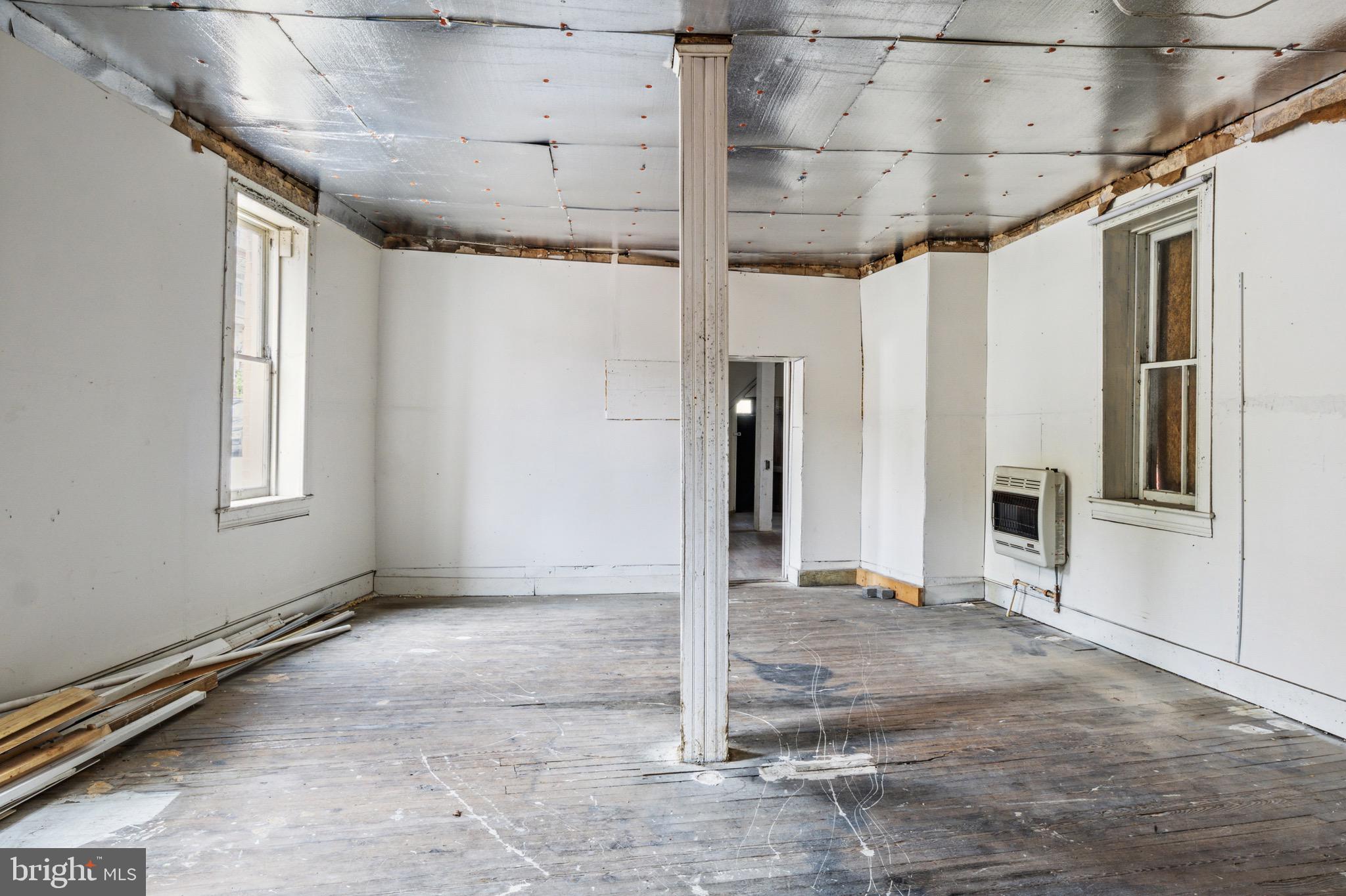 74 South Main Street Yoe, PA 17313 - Photo 26 of 53