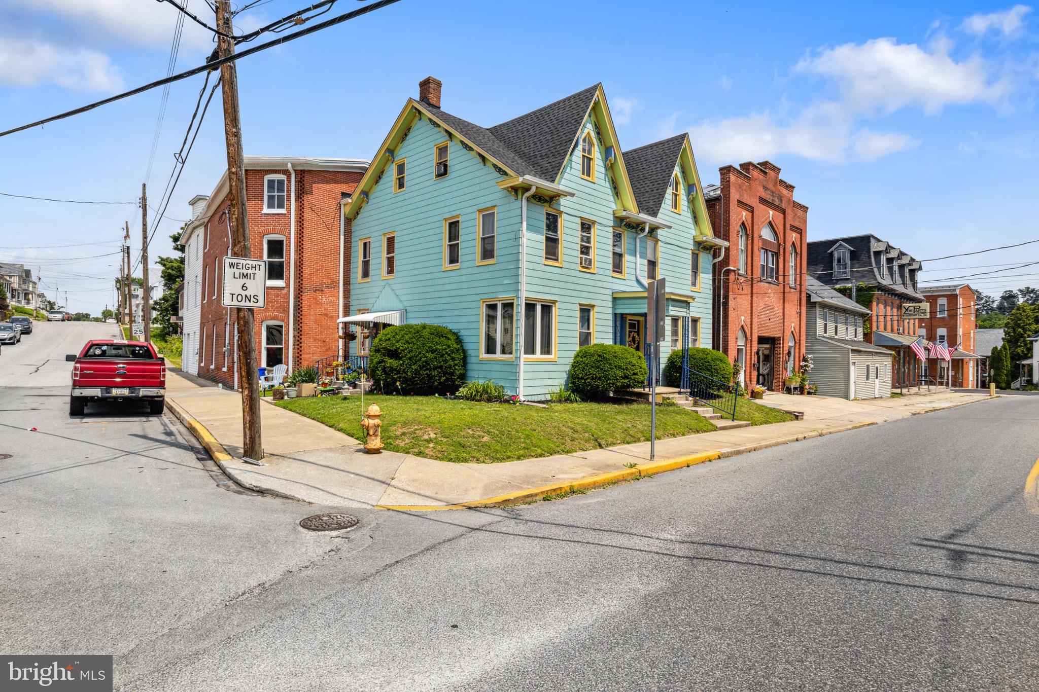 74 South Main Street Yoe, PA 17313 - Photo 5 of 53