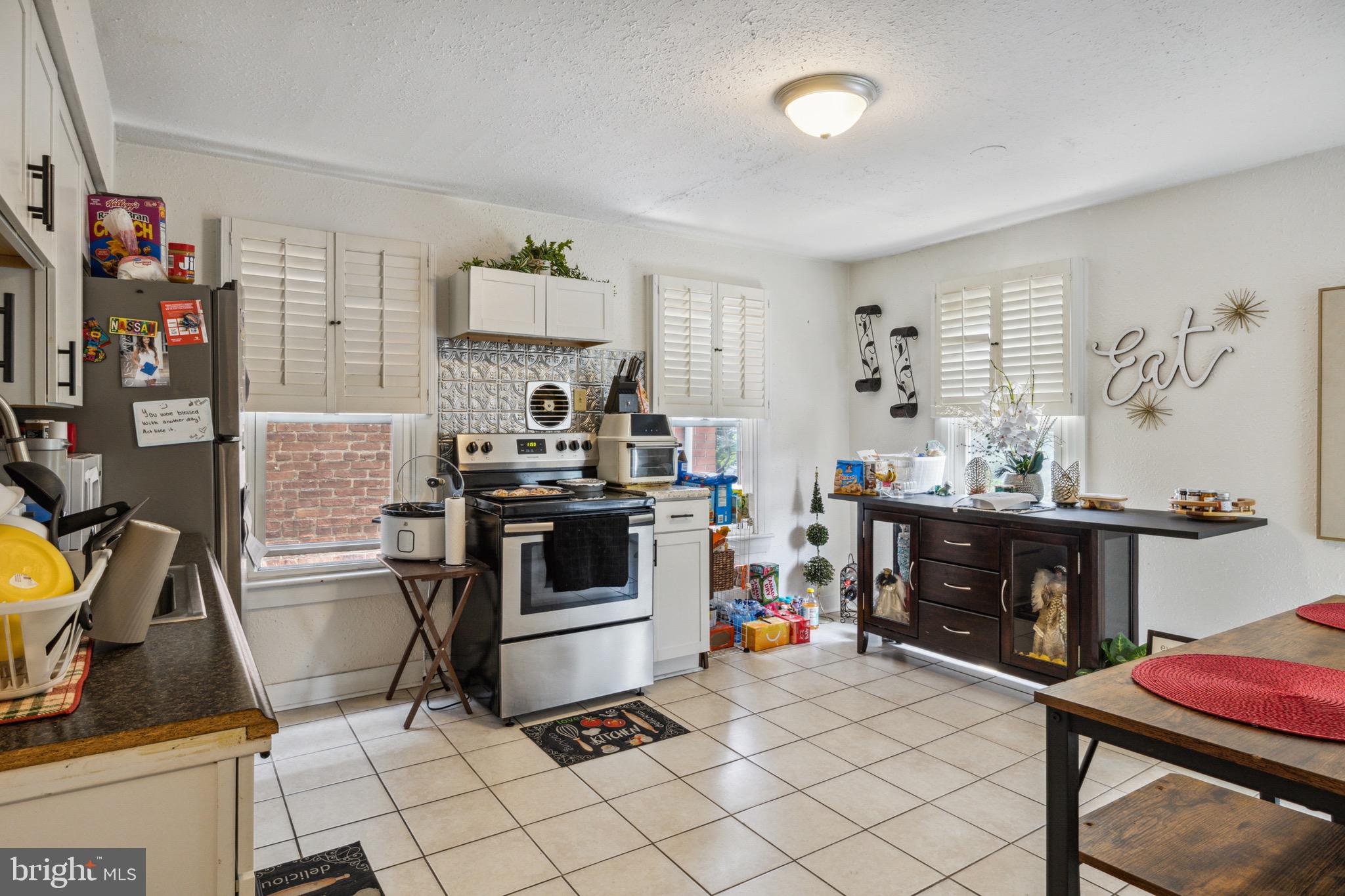 74 South Main Street Yoe, PA 17313 - Photo 10 of 53