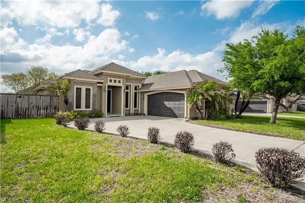 $2,250 | 2009 North 45th Street, McAllen, TX 78501