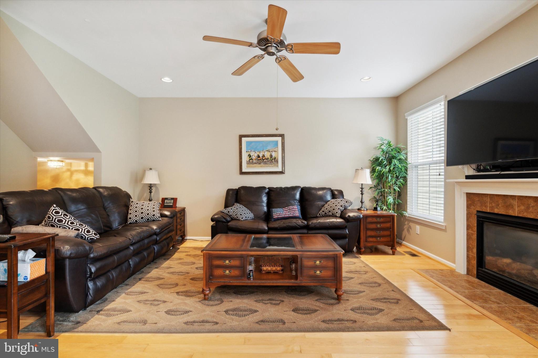 207 Coventry Road Chalfont, PA 18914 - Photo 13 of 35 Large Living Room