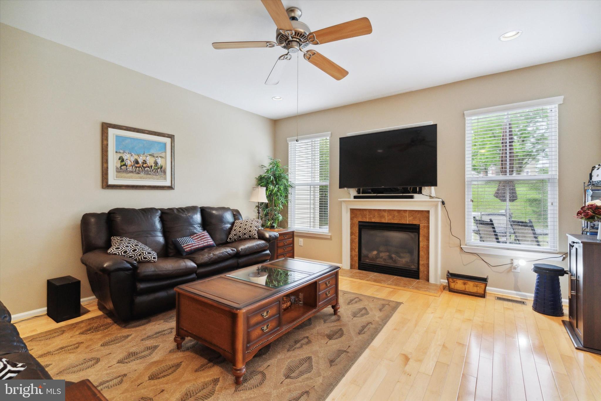 207 Coventry Road Chalfont, PA 18914 - Photo 14 of 35 Beautiful Hardwood Floors