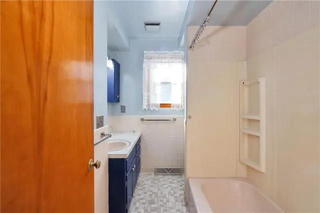 $235,000 | 112 Elise Drive, Butler, PA 16001