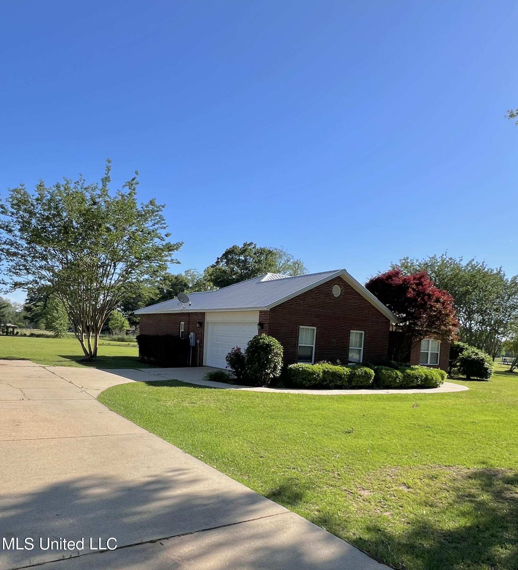 113 Polk Road Lucedale, MS 39452 - Photo 17 of 19 IMG_2641