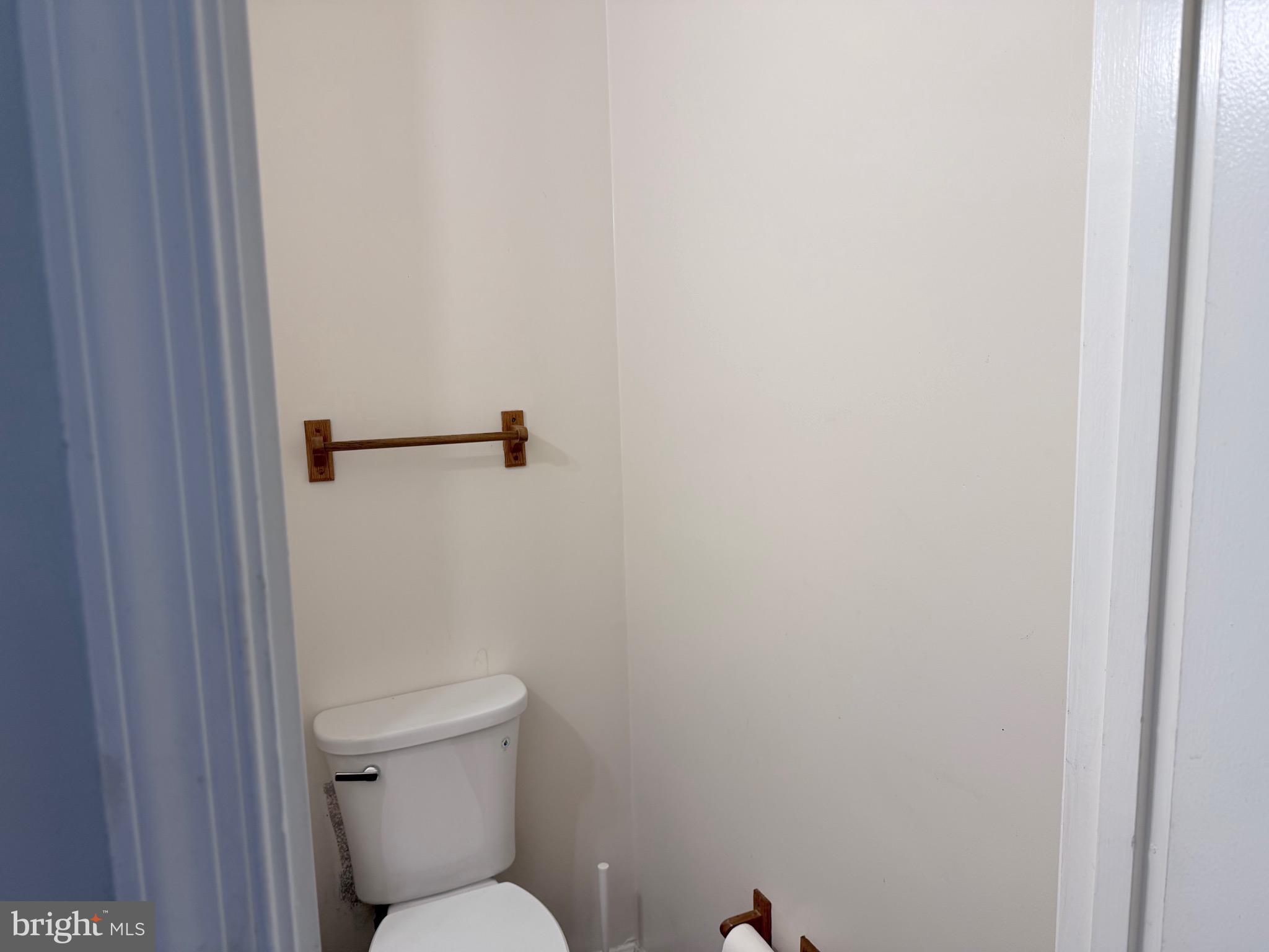 14819 Rising Sun Lane Haymarket, VA 20169 - Photo 8 of 33