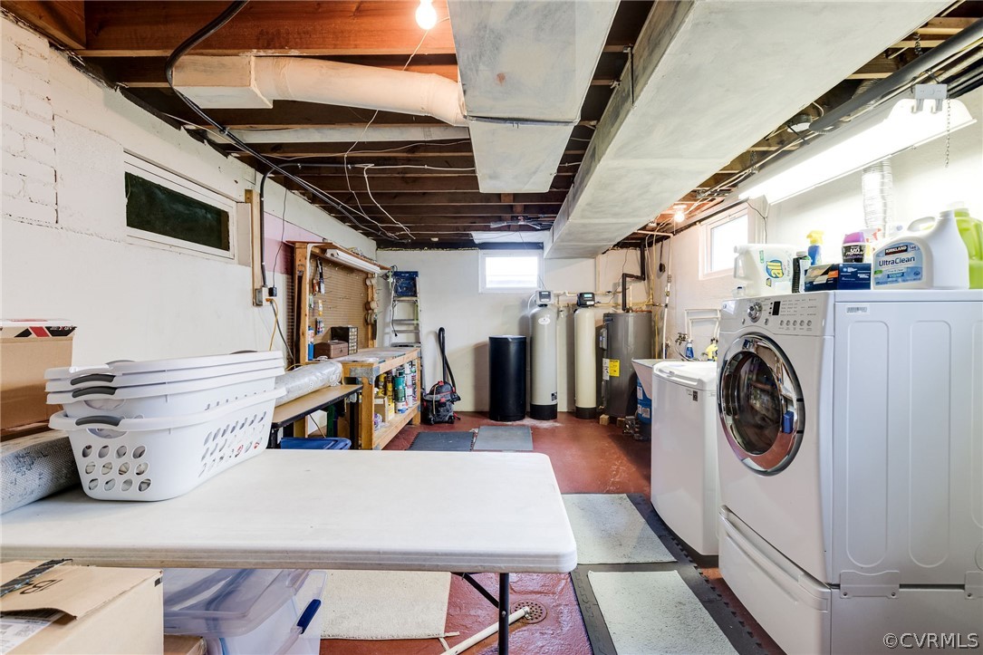501 Old Hundred Road Midlothian, VA 23113 - Photo 36 of 44 a view of a storage room
