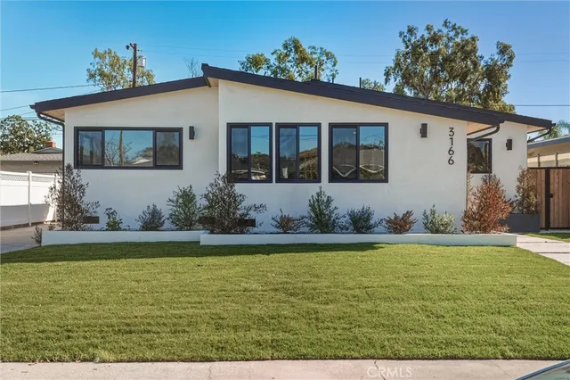 $1,378,000 | 3166 Senasac Avenue, Long Beach, CA 90808