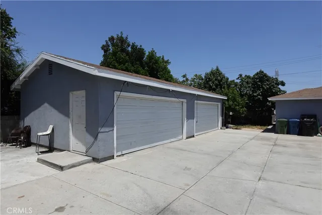 $1,600,000 | 6910 Chanslor Avenue, Bell, CA 90201