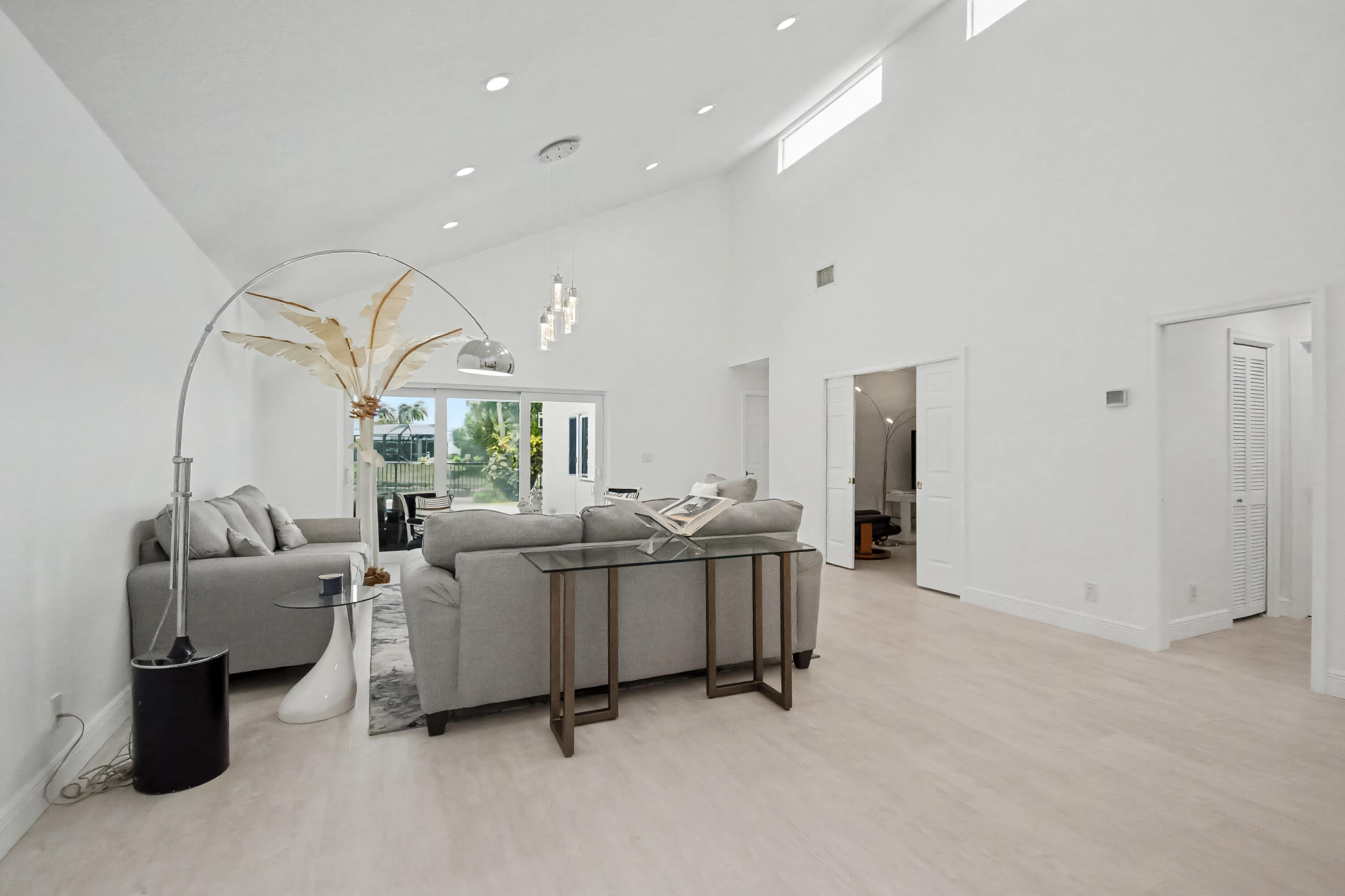 10562 Fenway Place Boca Raton, FL 33498 - Photo 7 of 65 A56B9F3C-2DA2-4019-B9F7-F1C858EC8AB9