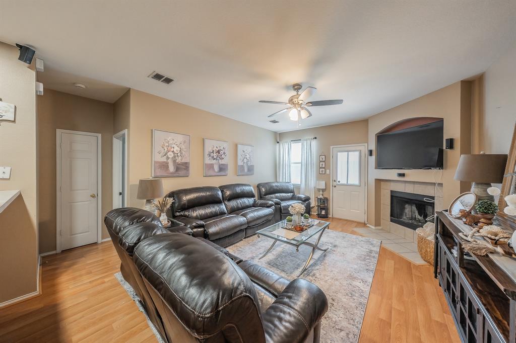 9032 Saratoga Road Fort Worth, TX 76244 - Photo 15 of 37
