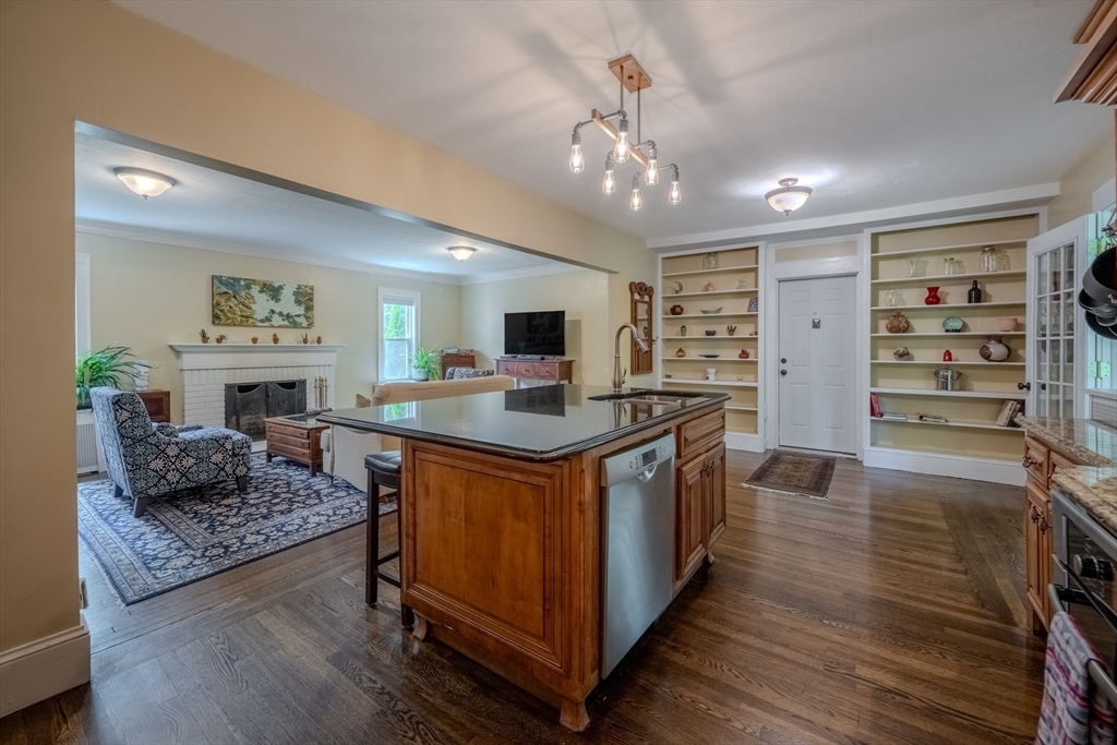 7 Argyle Street Worcester, MA 01609 - Photo 14 of 41 a living room with furniture and a flat screen tv
