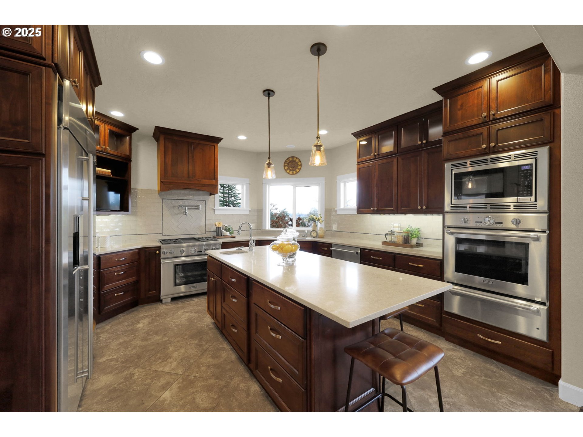 1243 Crenshaw Road Eugene, OR 97401 - Photo 14 of 48 Gallery Image 14