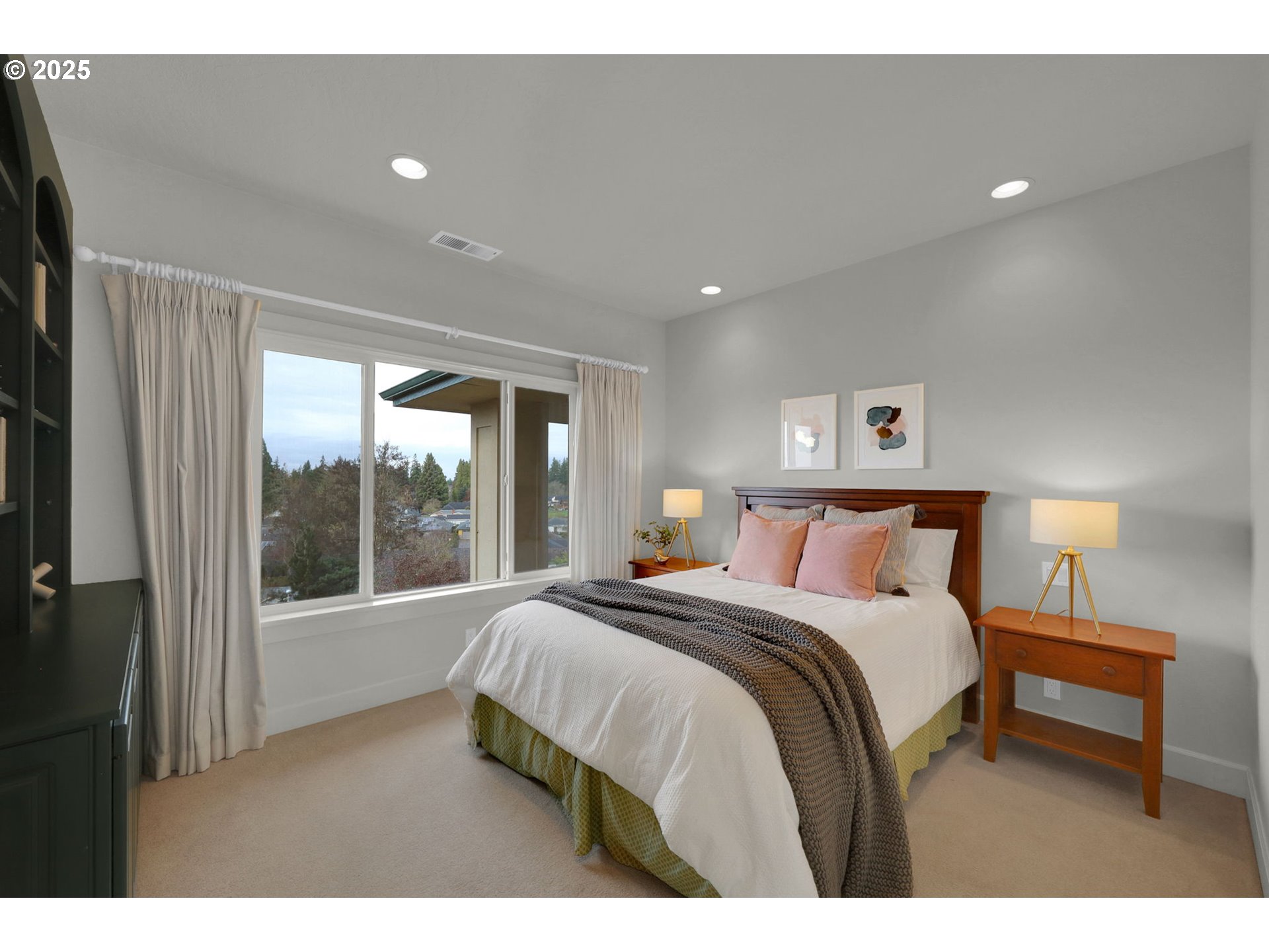 1243 Crenshaw Road Eugene, OR 97401 - Photo 33 of 48 Gallery Image 33