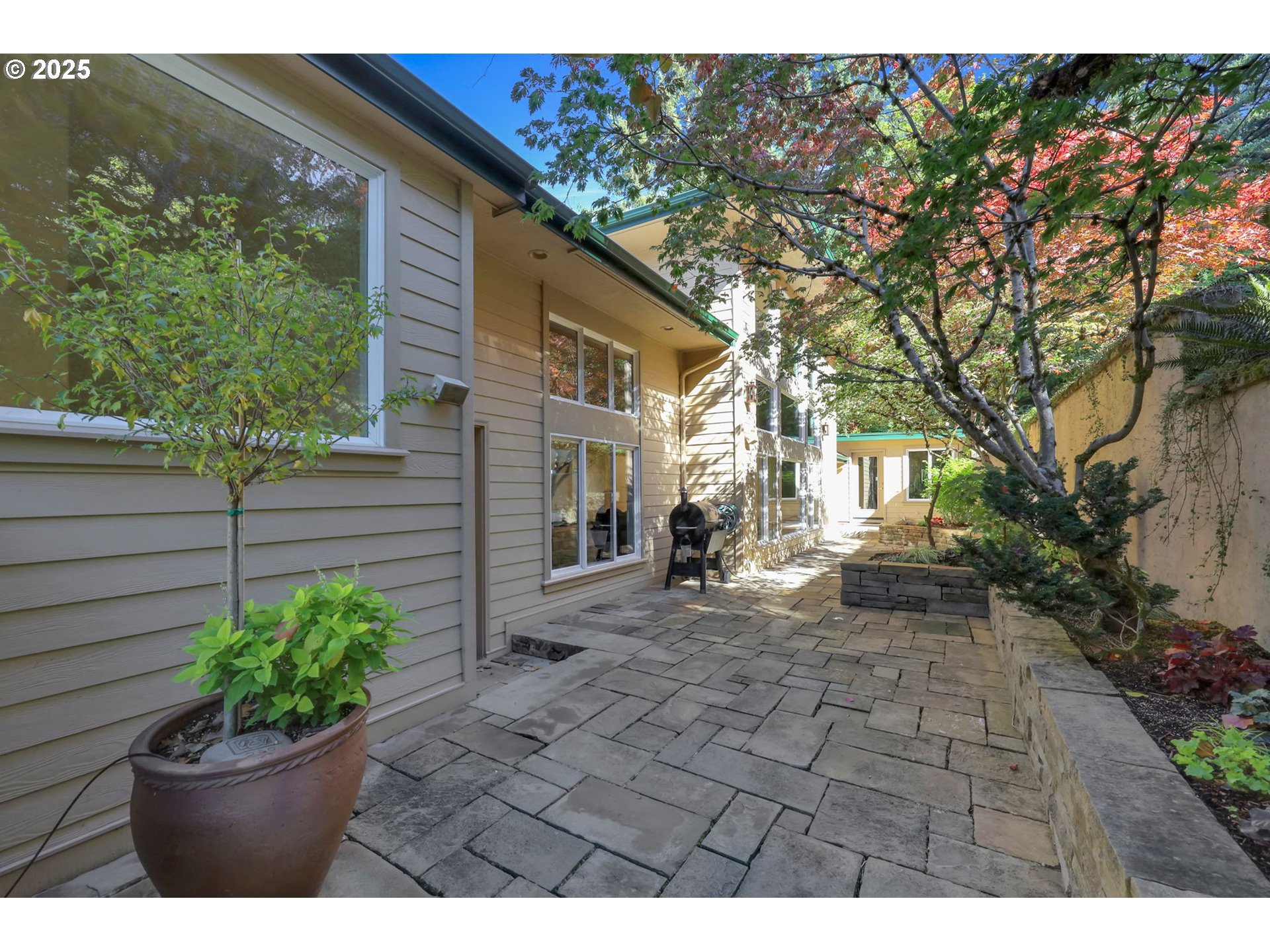 1243 Crenshaw Road Eugene, OR 97401 - Photo 43 of 48 Gallery Image 43