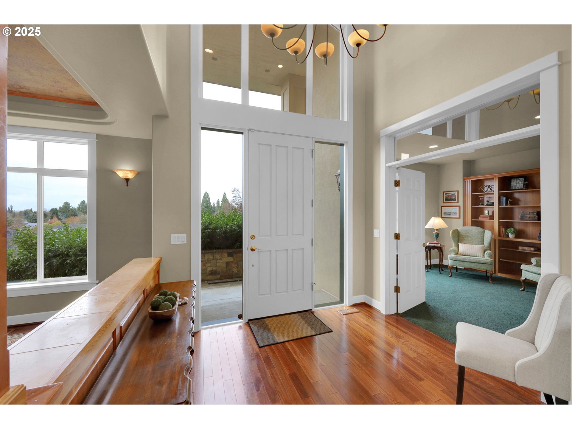 1243 Crenshaw Road Eugene, OR 97401 - Photo 5 of 48 Gallery Image 5