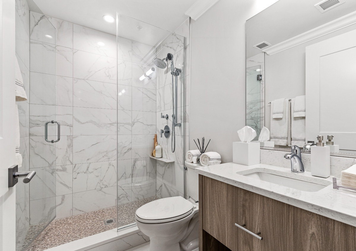 1555 Ridge Avenue, Unit 417 Evanston, IL 60201 - Photo 5 of 6