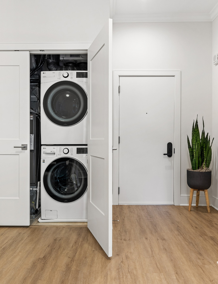 1555 Ridge Avenue, Unit 417 Evanston, IL 60201 - Photo 6 of 6