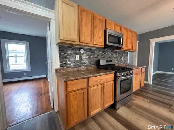 $1,907 | 680 West Main Street, Unit 2, New Britain, CT 06053
