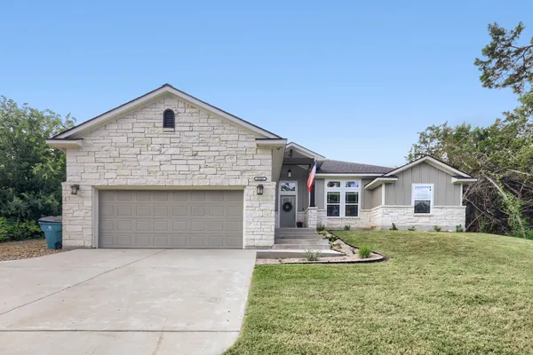$399,995 | 6101 Cimmaron Trail, Lago Vista, TX 78645