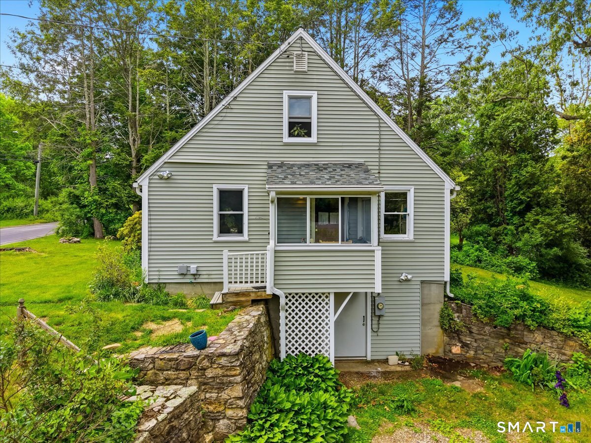 48 Maple Road Mansfield, CT 06268 - Photo 11 of 31
