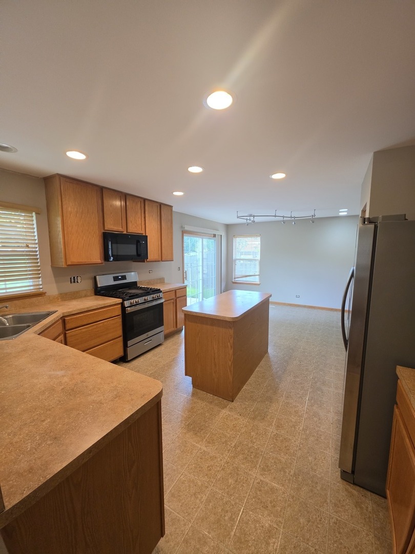 1333 Cape Cod Lane Pingree Grove, IL 60140 - Photo 16 of 20