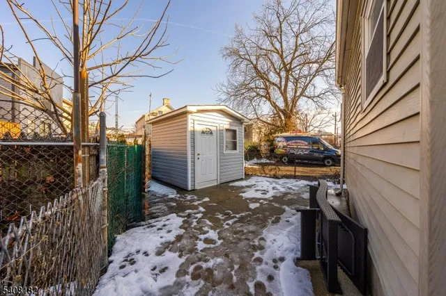 $659,900 | 44 Richards Street, Newark, NJ 07105