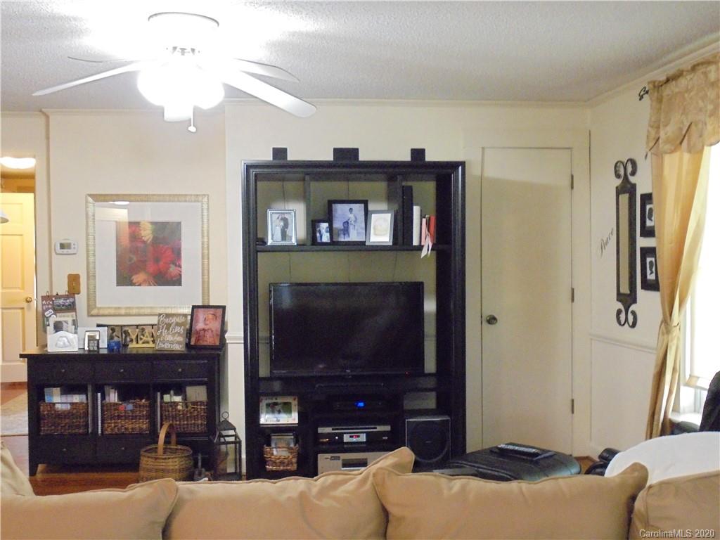 640 Lippard Road Salisbury, NC 28146 - Photo 4 of 19 Gallery Image 4