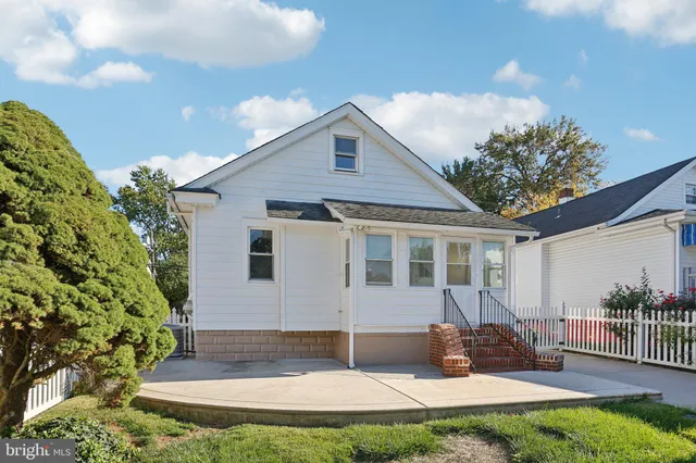 $349,900 | 117 East Holly, Haddon Township, NJ 08107