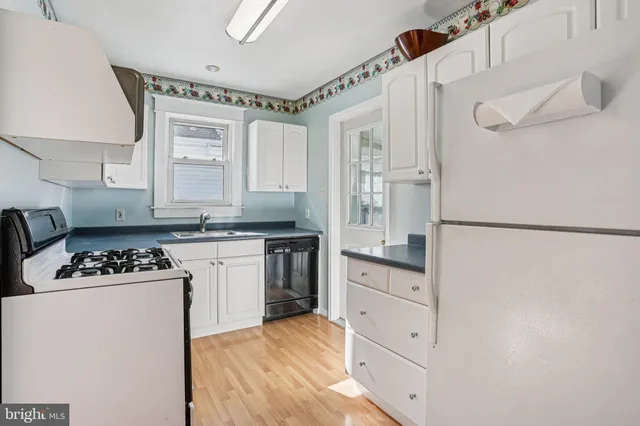 $349,900 | 117 East Holly, Haddon Township, NJ 08107